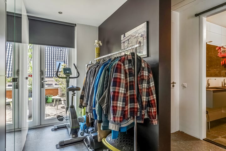 Foto 17 van Damstraat 46