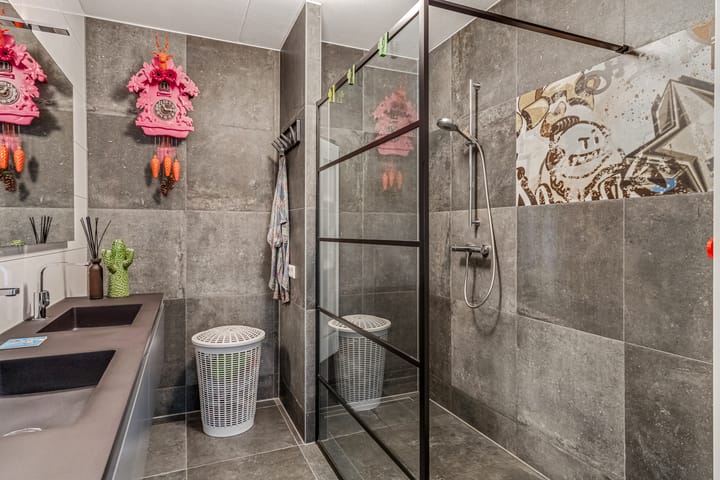 Foto 20 van Damstraat 46