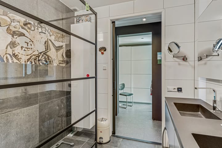 Foto 21 van Damstraat 46