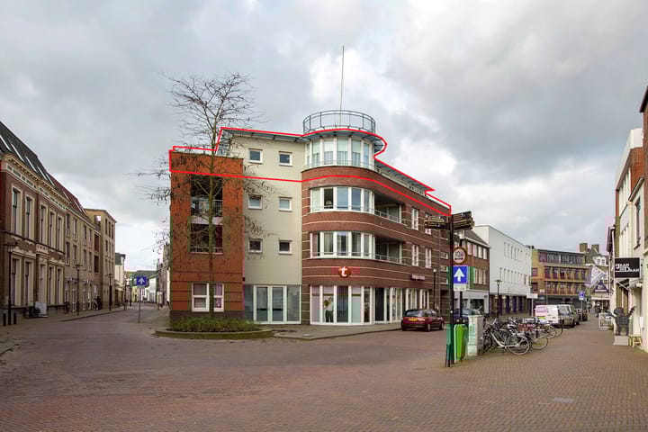 Damstraat 46
