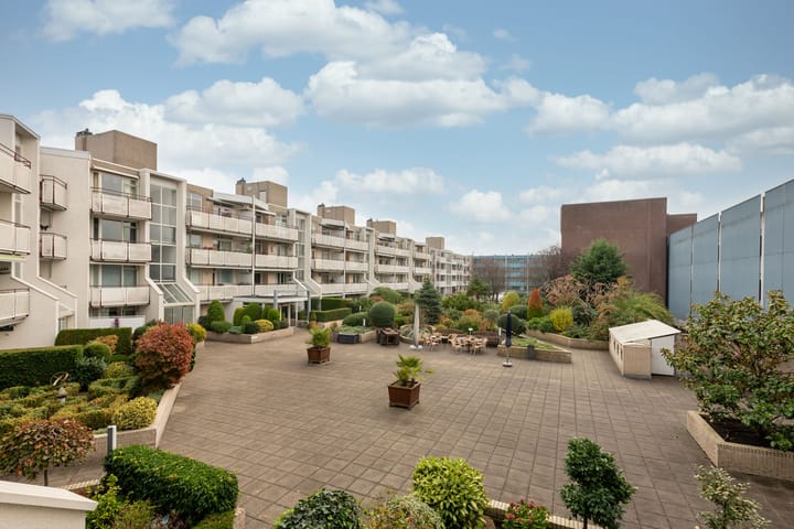 Foto 21 van Emmaplein 34