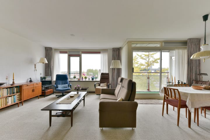 Foto 11 van Emmaplein 34