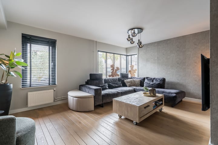 Foto 5 van Korbeel 30