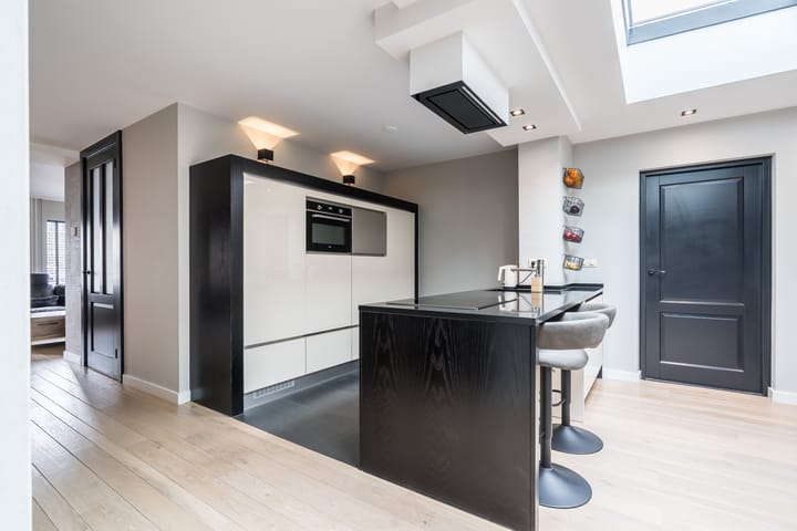 Foto 13 van Korbeel 30