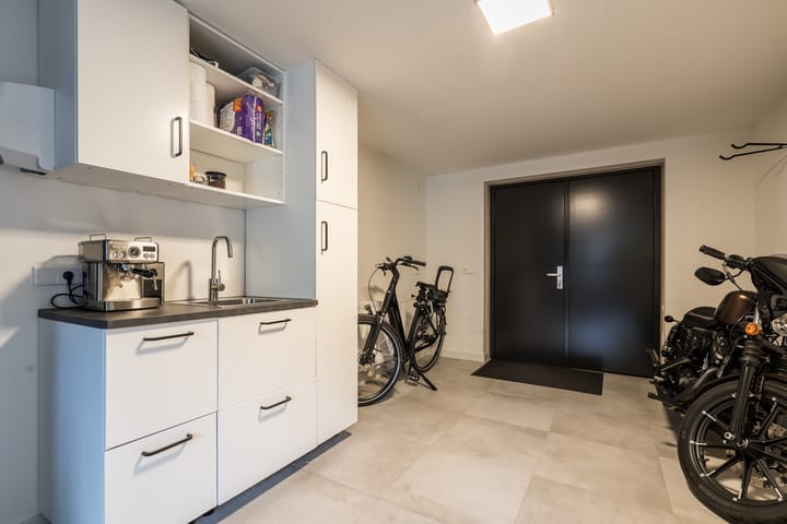 Foto 16 van Korbeel 30