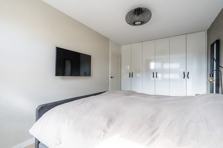 Foto 25 van Korbeel 30