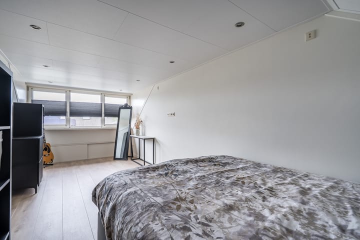 Foto 38 van Korbeel 30