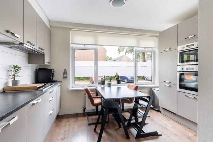 Foto 3 van Royaardsplein 2