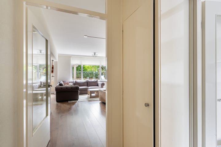 Foto 9 van Royaardsplein 2