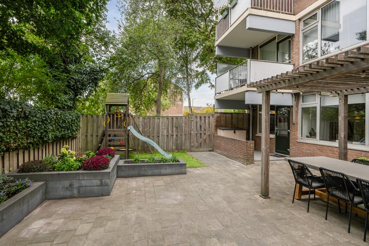 Foto 30 van Royaardsplein 2