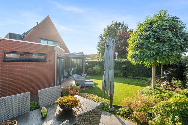 Foto 39 van Schilderslaan 15