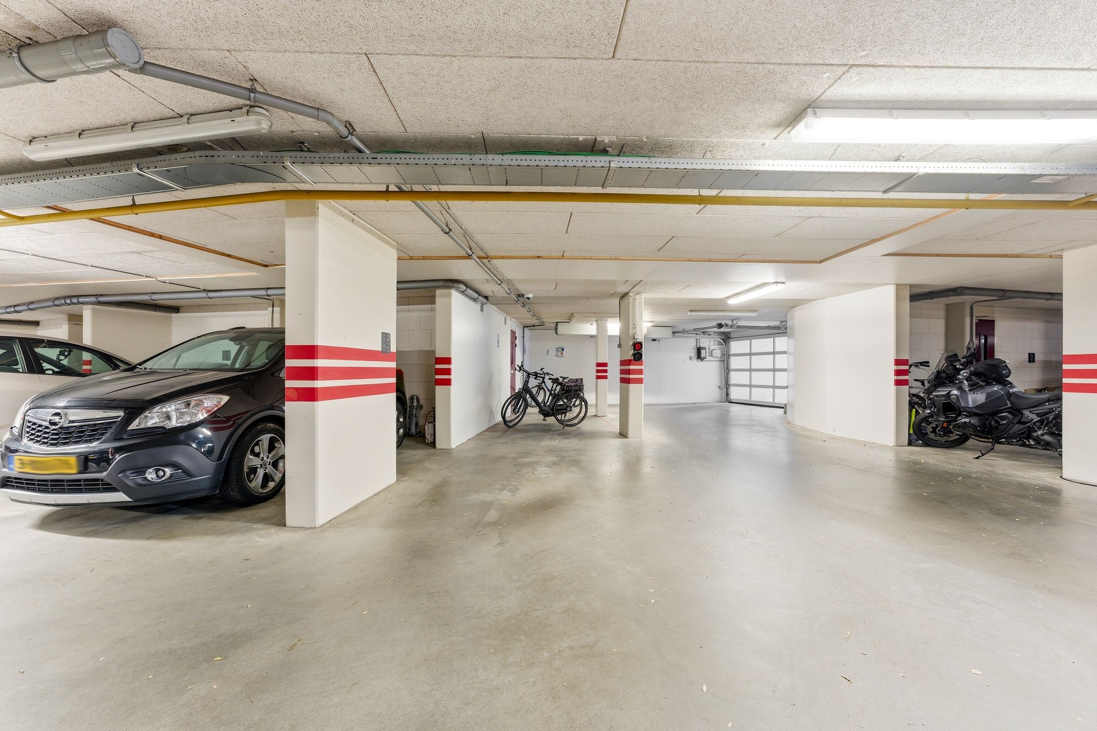 Photo 36 of Koningin Wilhelminaweg 65