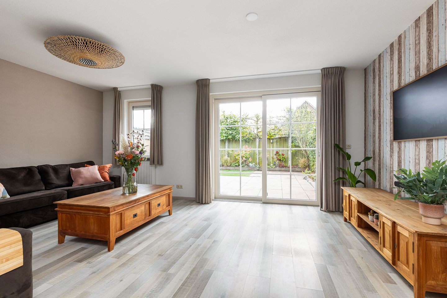 Foto 4 van van Dijksweg 34