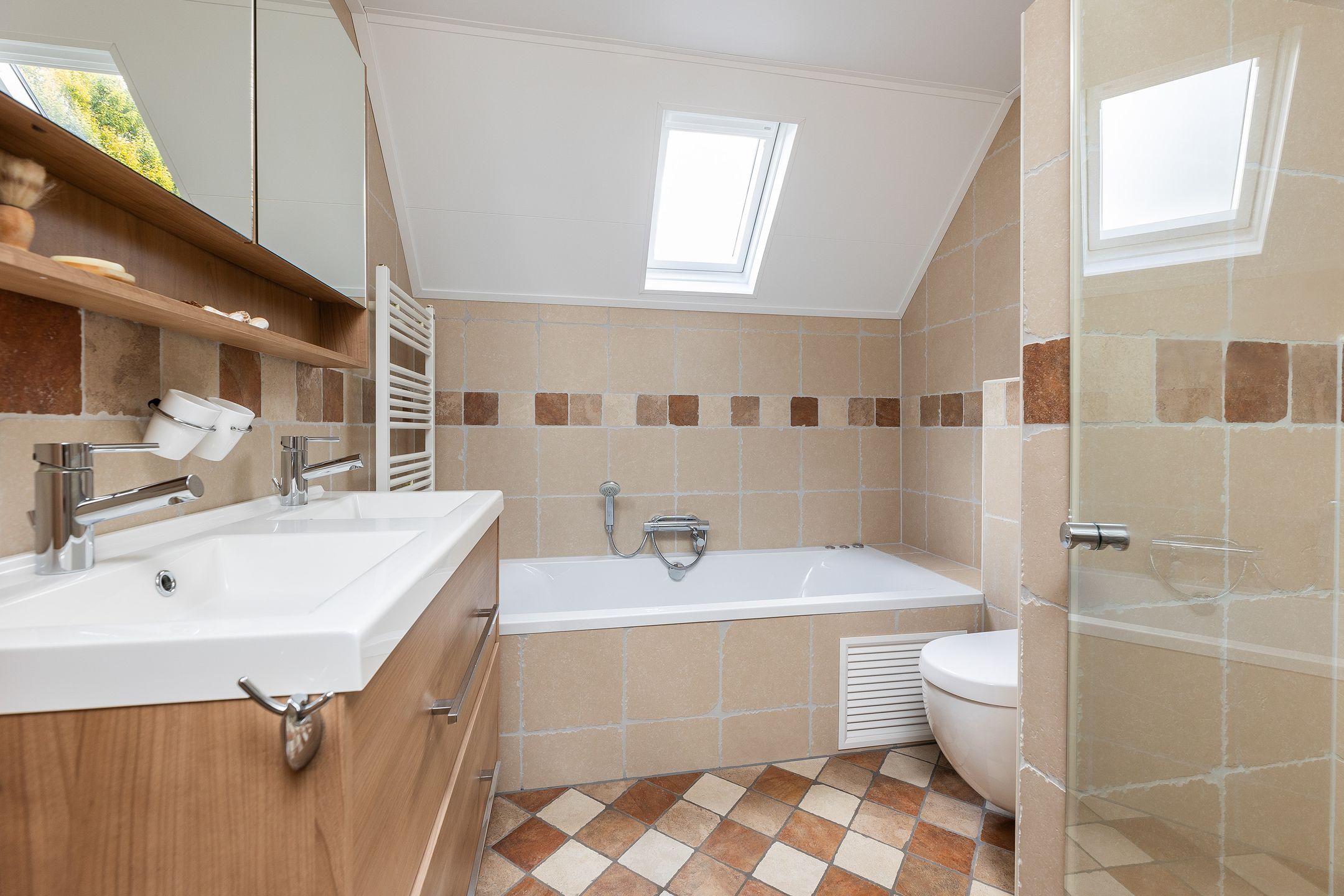 Foto 30 van van Dijksweg 34