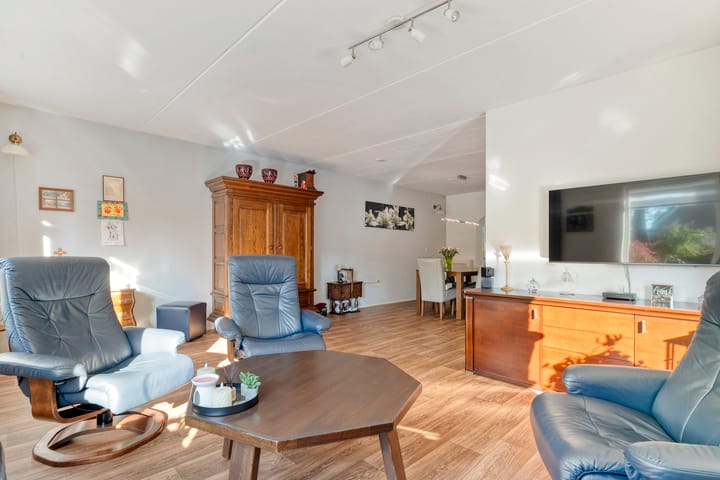 Photo 12 of de Wulp 6