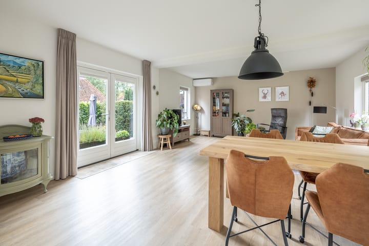 Foto 8 van Dennenlaan 3