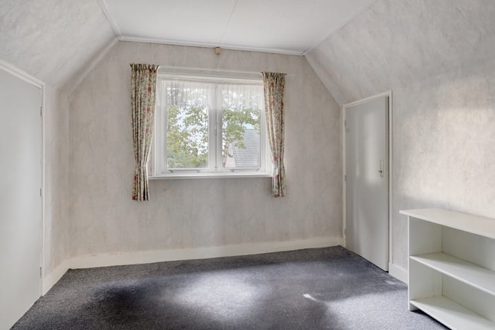 Foto 21 van Aengwirderweg 257