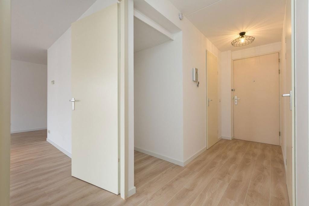 Photo 16 of Muzenstraat 94