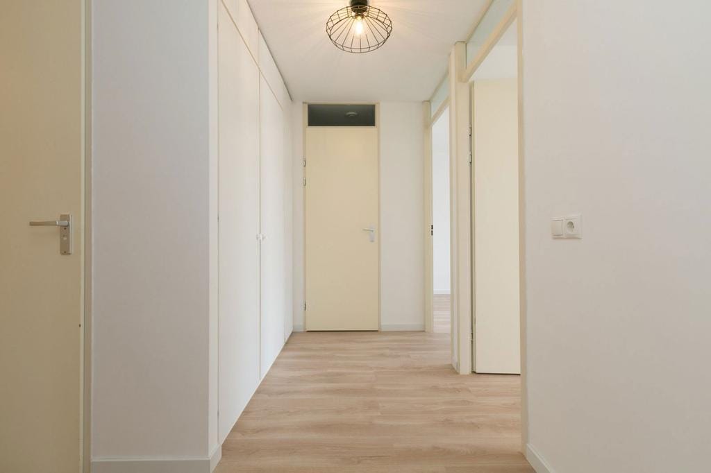 Photo 18 of Muzenstraat 94