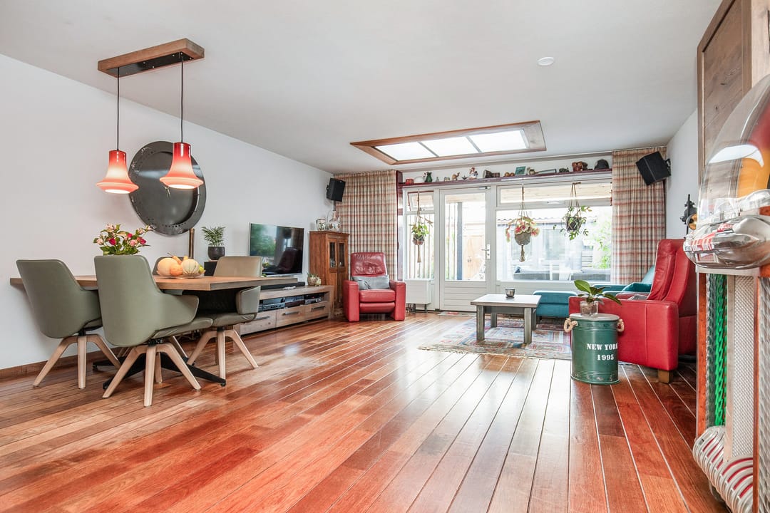 Foto 2 van Rhienderstein 54