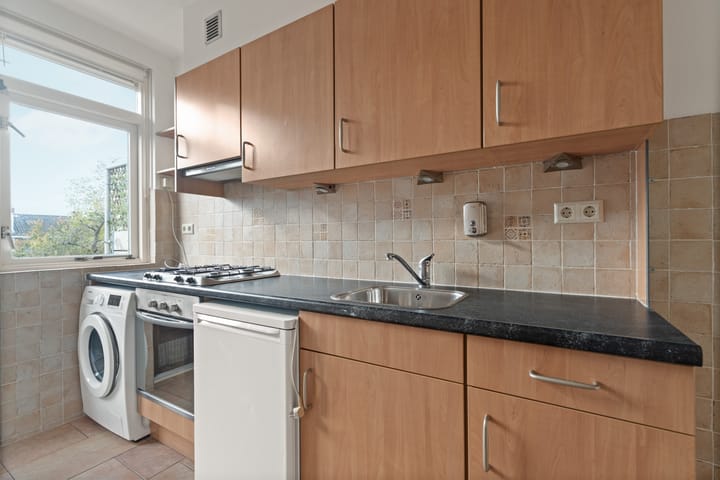 Foto 3 van Julianastraat 2-A