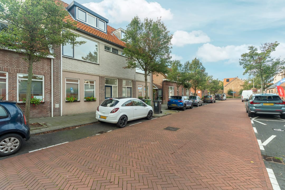 Foto 23 van Julianastraat 2-A