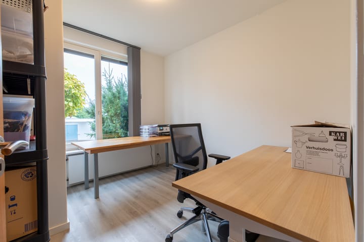 Photo 5 of van Caldenborghstraat 10