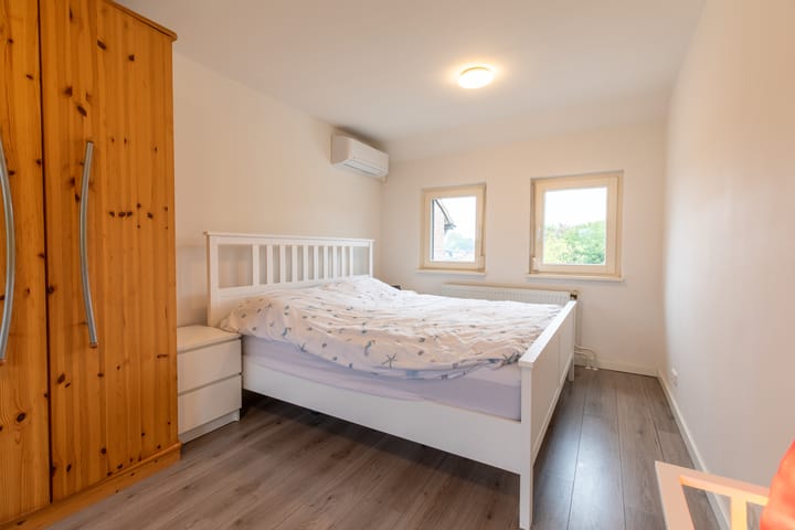 Photo 18 of van Caldenborghstraat 10