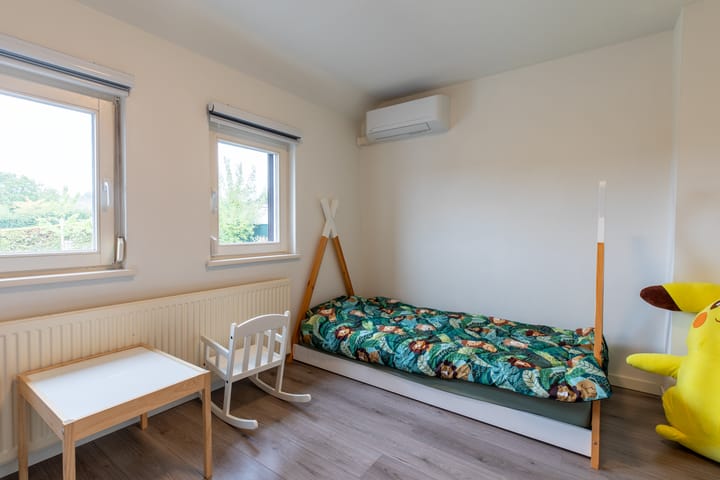 Photo 23 of van Caldenborghstraat 10