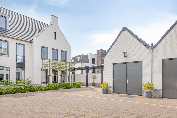 Foto 1 van Kappost 10