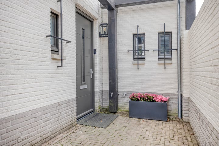 Photo 5 of Kappost 10