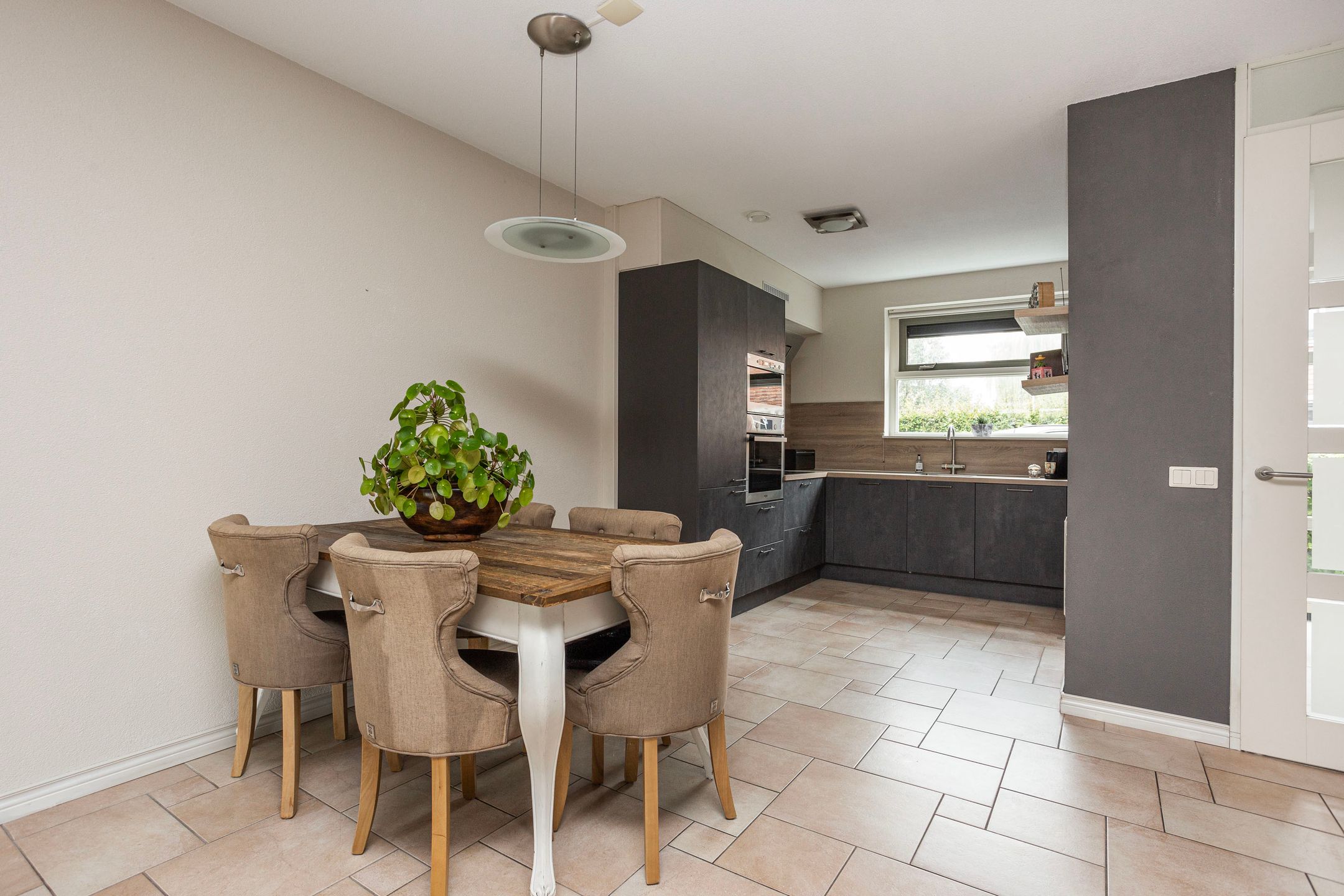 Foto 12 van Klokjesbloemlaan 148