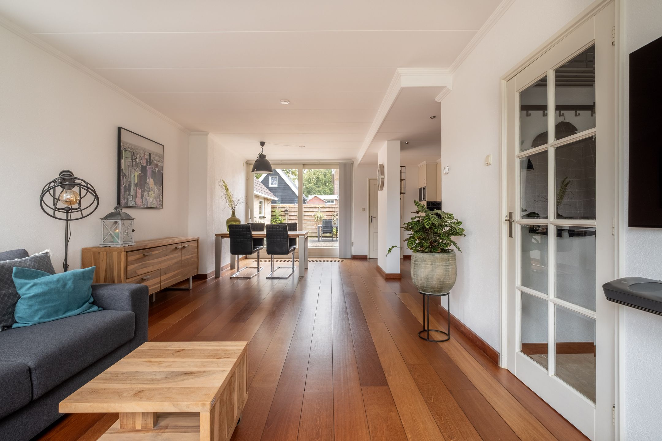 Foto 15 van Hazzeleger 1