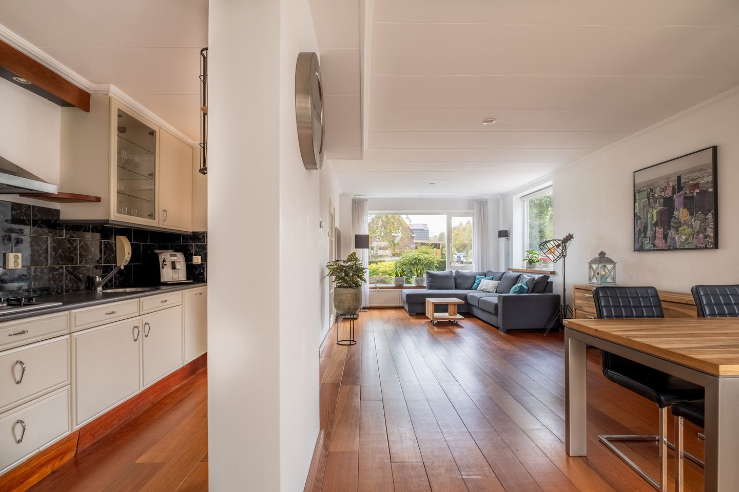 Foto 20 van Hazzeleger 1