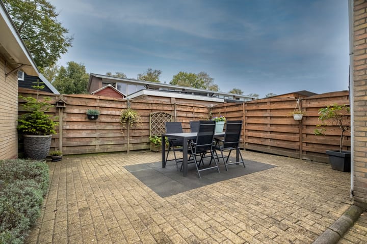 Foto 36 van Hazzeleger 1