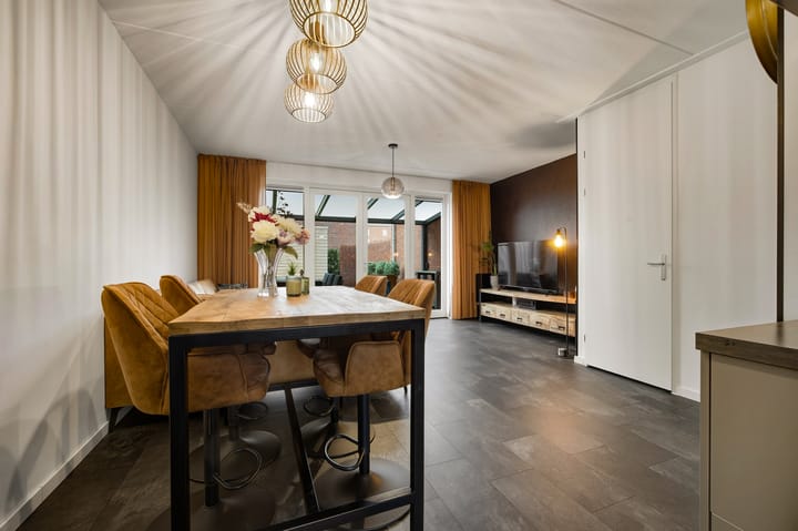 Photo 14 of Weergang 2