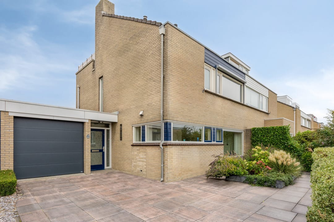 Foto 1 van Den Tollstraat 46