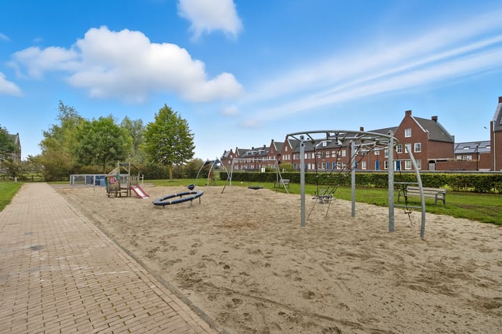 Photo 38 of Weergang 2