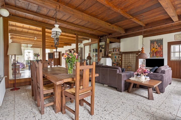 Foto 2 van Dorpsweg 153