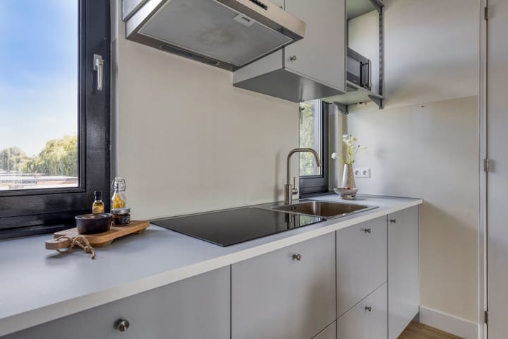 Photo 5 of Ank van der Moerstraat 31-D