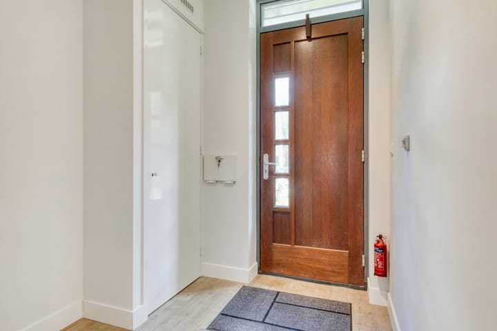 Photo 22 of Ank van der Moerstraat 31-D