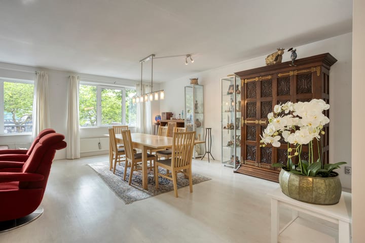 Photo 6 of Jan de Louterstraat 10