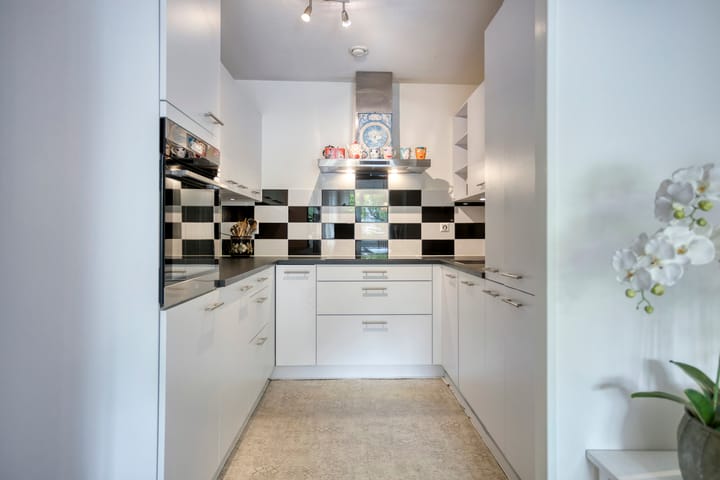 Photo 12 of Jan de Louterstraat 10