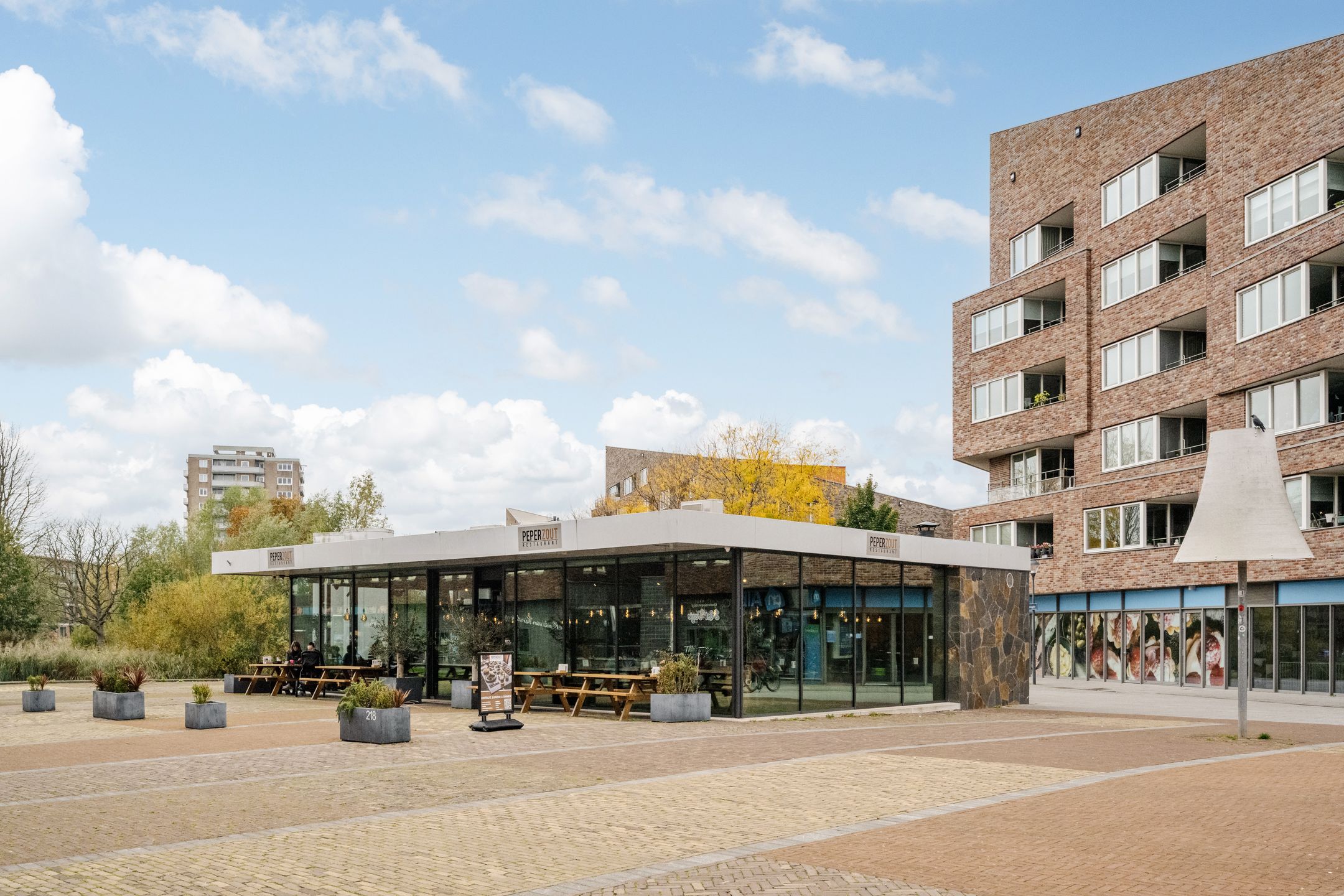 Foto 30 van Marsmanplein 42