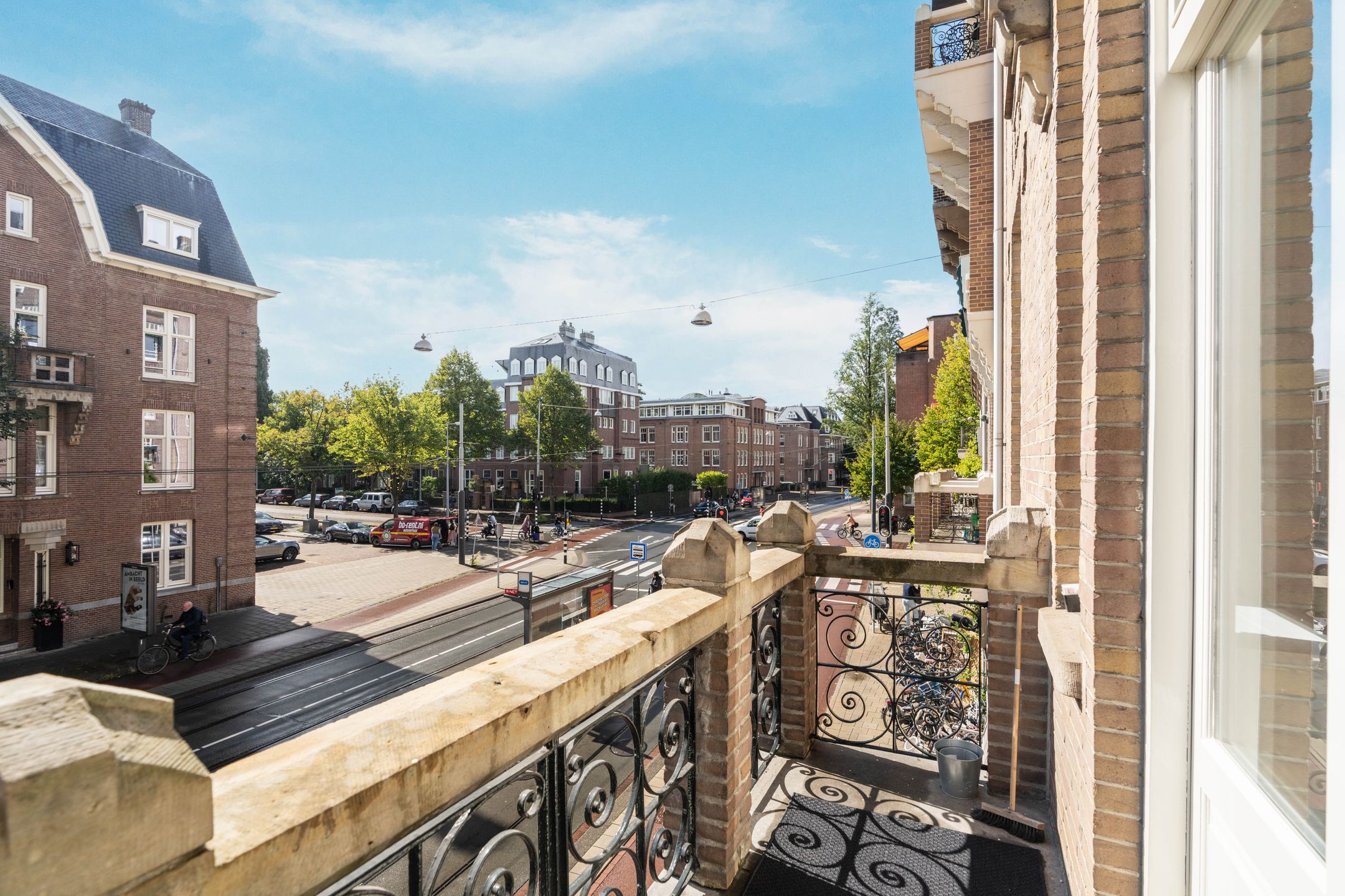 Photo 6 of De Lairessestraat 122-1