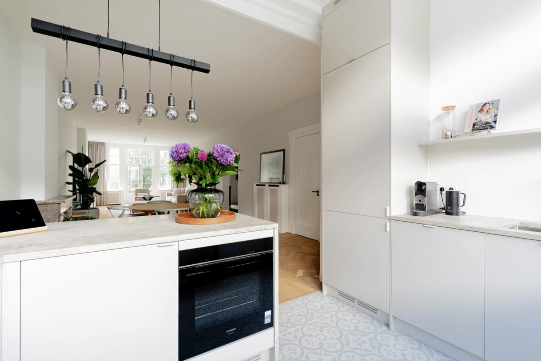 Photo 13 of De Lairessestraat 122-1