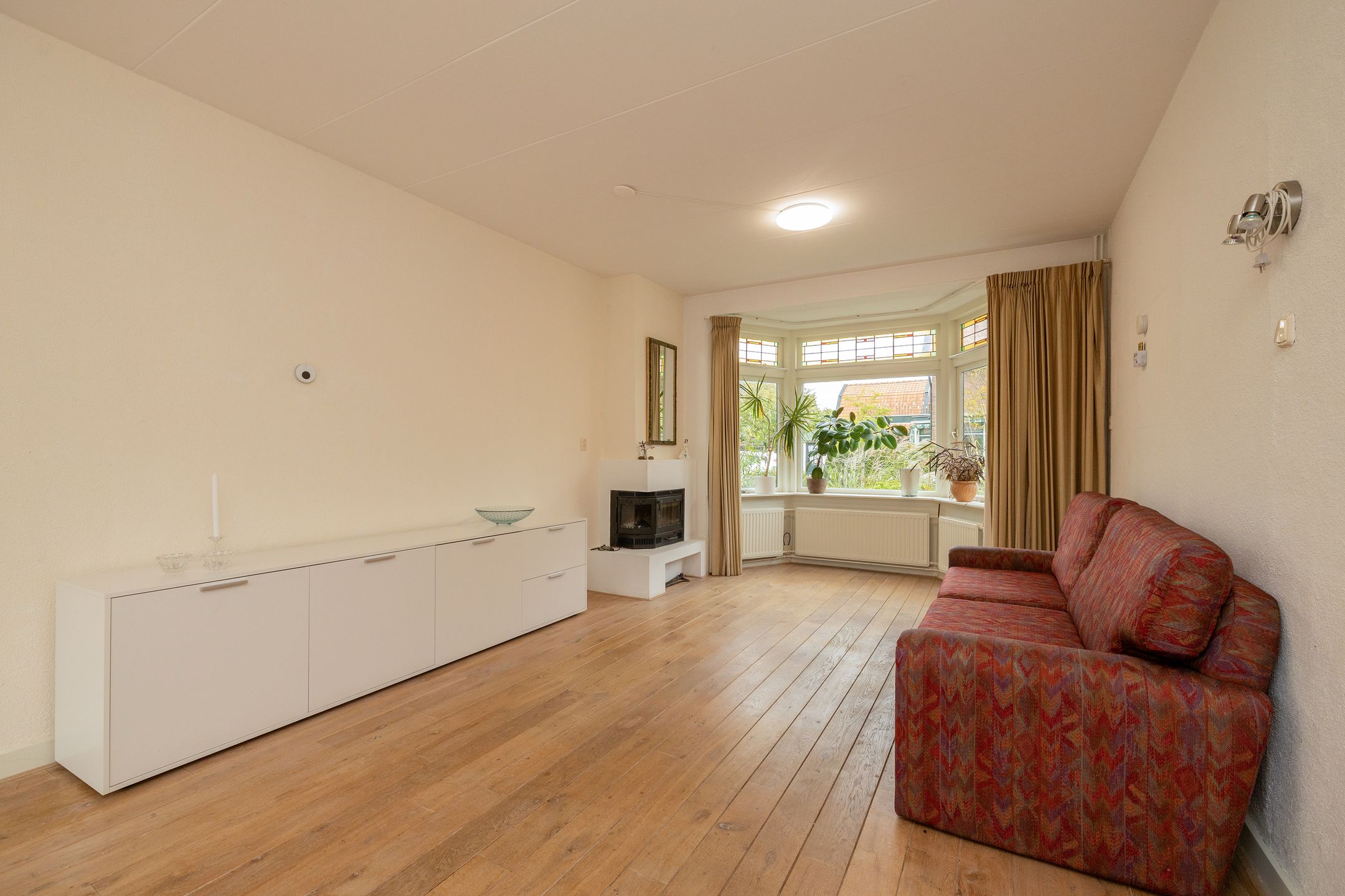 Photo 6 of Julianastraat 4