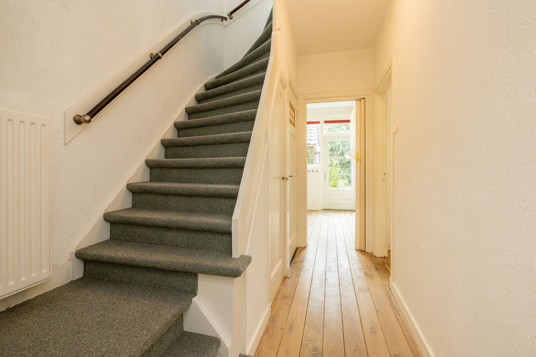 Photo 15 of Julianastraat 4