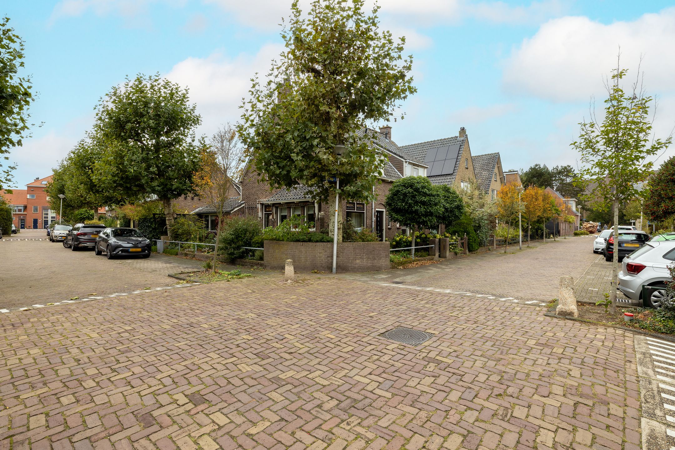 Photo 39 of Julianastraat 4