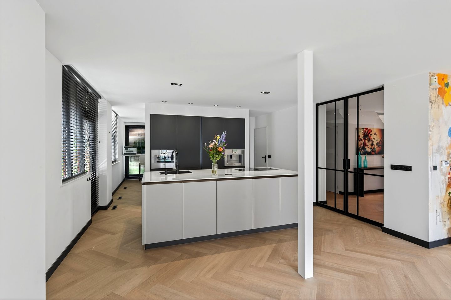 Foto 4 van Roerdomp 8